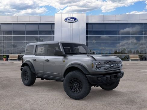 New 2026 Ford Bronco Badlands AWD/4WD image 31