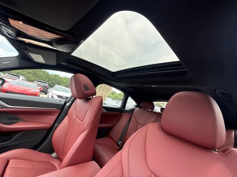 Used 2023 BMW i4 eDrive35 RWD image 6