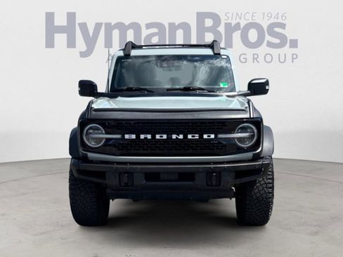 Used 2023 Ford Bronco Wildtrak image 8
