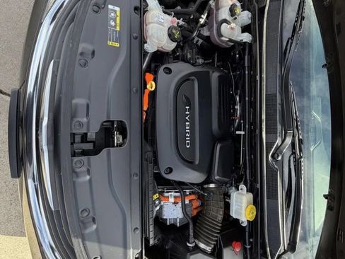 Used 2018 Chrysler Pacifica Limited w/ Advanced Safetytec Group image 30