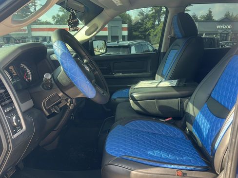 Used 2015 RAM 1500 Express AWD/4WD image 15