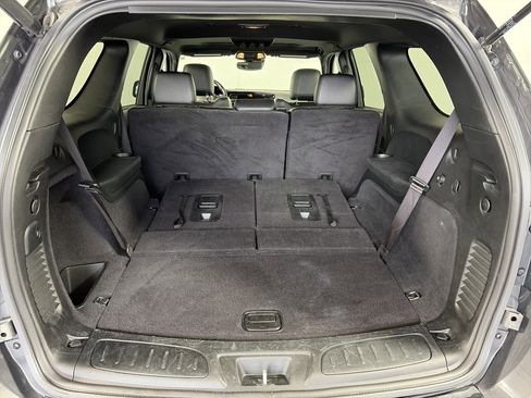Used 2024 Dodge Durango GT AWD/4WD image 14