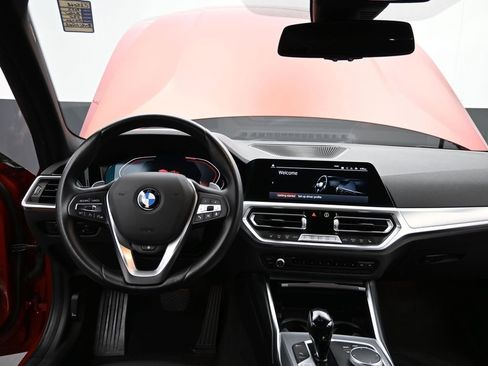 Used 2022 BMW 330i Sedan w/ Premium Package image 33