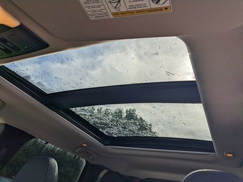 New 2025 Mitsubishi Outlander SEL image 21