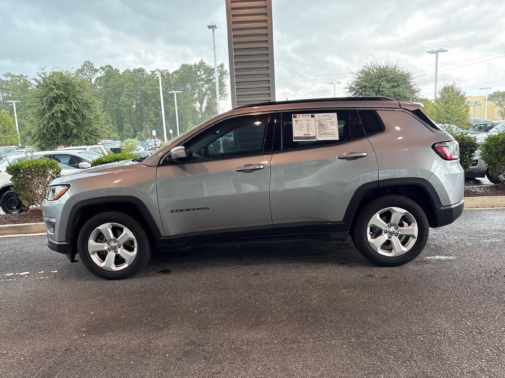 Used 2021 Jeep Compass Latitude w/ Sun and Sound Group FWD image 26