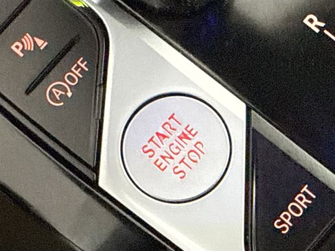 Used 2024 BMW X3 sDrive30i w/ Convenience Package image 21