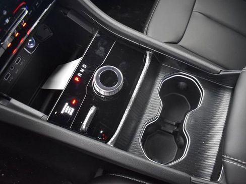 New 2025 Jeep Grand Cherokee L Limited w/ Black Appearance Package image 33