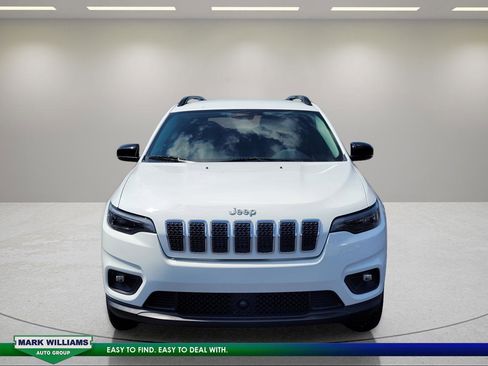 Used 2022 Jeep Cherokee Latitude Lux AWD/4WD image 9