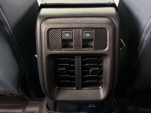 Used 2026 Ford Bronco Heritage Edition AWD/4WD image 35