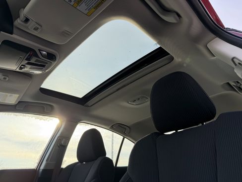 Used 2023 Subaru Legacy Premium image 3