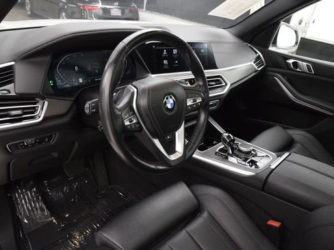 Used 2022 BMW X5 xDrive40i w/ Parking Assistance Package AWD/4WD image 21