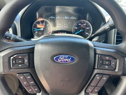 Used 2022 Ford F350 XLT w/ XLT Premium Package AWD/4WD image 22