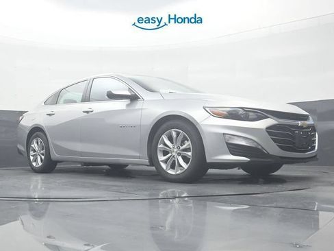 Used 2021 Chevrolet Malibu LT FWD image 27