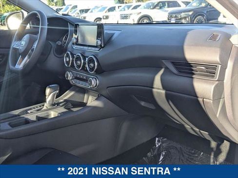 Used 2021 Nissan Sentra S FWD image 23