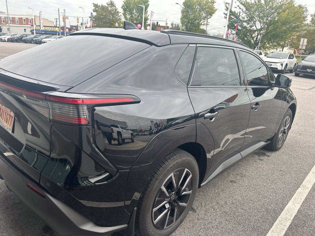 Used 2026 Toyota bZ FWD image 7