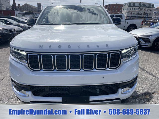 Used 2024 Jeep Wagoneer Series II w/ Flexible Seating Group AWD/4WD image 11