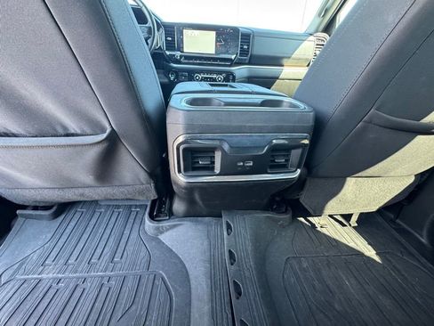 Used 2022 GMC Sierra 1500 Elevation w/ LPO, Elevation Black Package AWD/4WD image 15