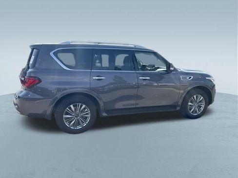 Used 2022 INFINITI QX80 Luxe w/ Cargo Package AWD/4WD image 10