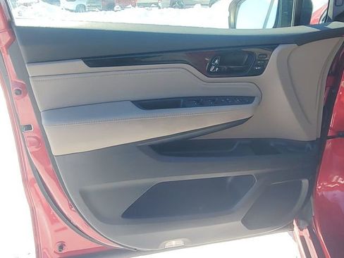 Used 2023 Honda Odyssey Touring image 39