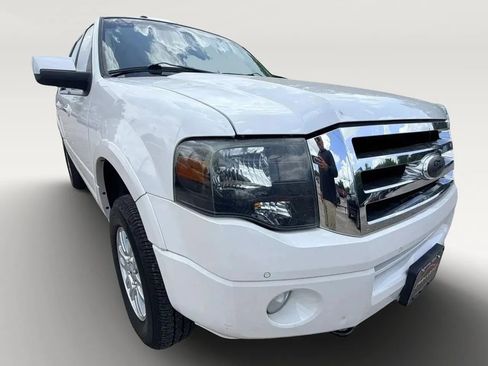 Used 2014 Ford Expedition Limited w/ Equipment Group 301A AWD/4WD image 11