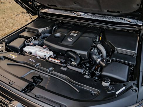 Used 2025 Lexus GX 550 image 98