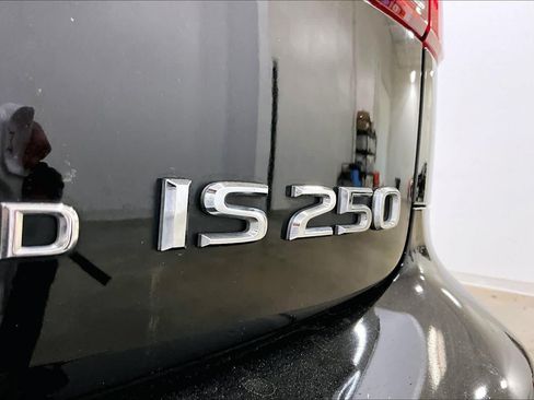 Used 2009 Lexus IS 250 AWD image 9