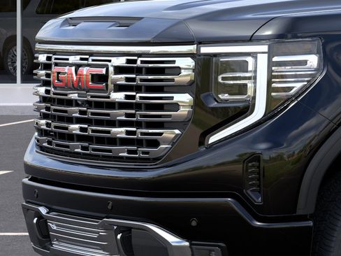 New 2026 GMC Sierra 1500 Denali w/ Denali Reserve Package AWD/4WD image 15