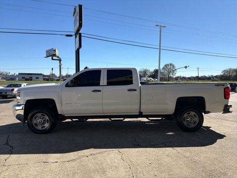 Used 2019 Chevrolet Silverado 2500 W/T w/ WT Convenience Package image 9