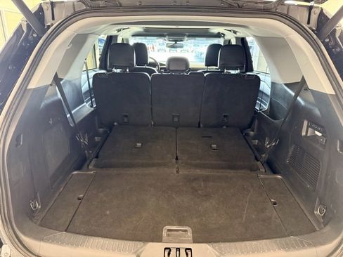 Used 2021 Ford Explorer Limited w/ Hybrid Equipment Group 310A image 8