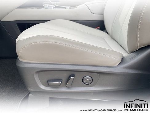 New 2026 INFINITI QX60 Luxe image 21