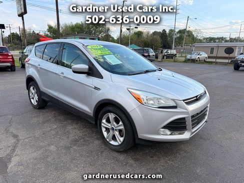 Used 2014 Ford Escape SE image 1