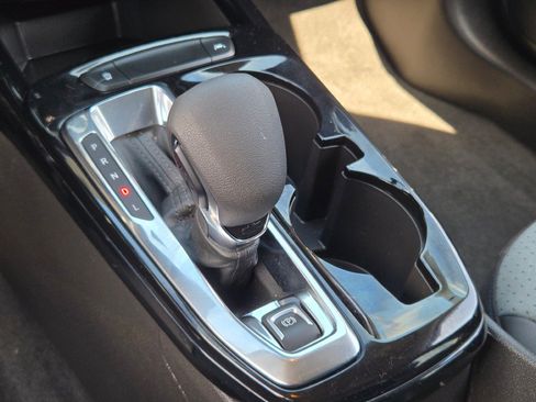 Certified 2026 Chevrolet Trax LT FWD image 28
