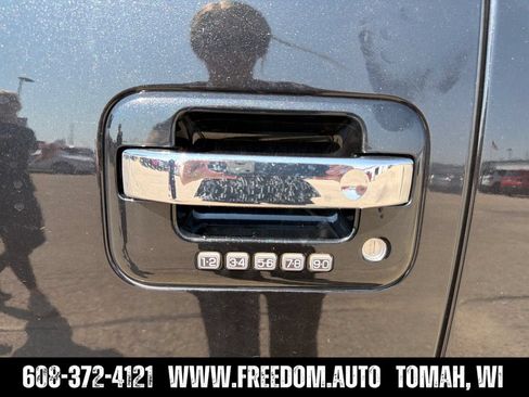 Used 2014 Ford F150 Lariat w/ Equipment Group 502A Luxury AWD/4WD image 13