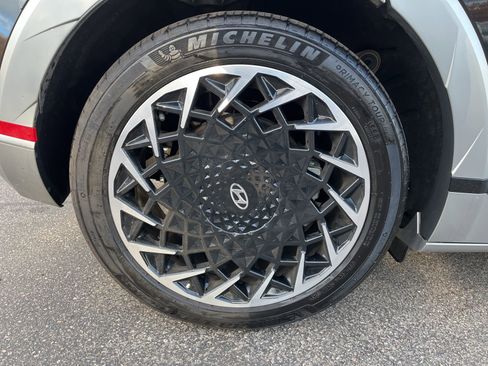 Certified 2024 Hyundai Ioniq 5 Limited image 11