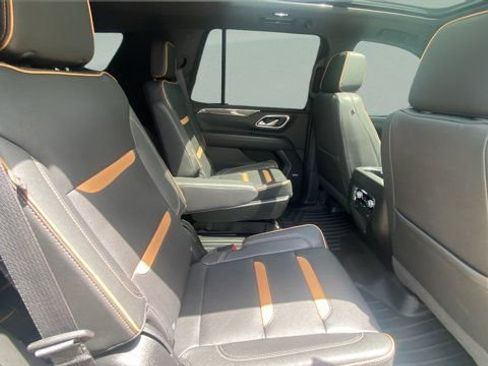 Used 2023 GMC Yukon AT4 w/ AT4 Premium Plus Package AWD/4WD image 25