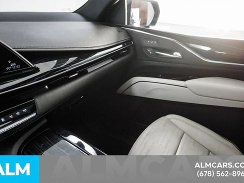 Used 2021 Cadillac Escalade Sport AWD/4WD image 43