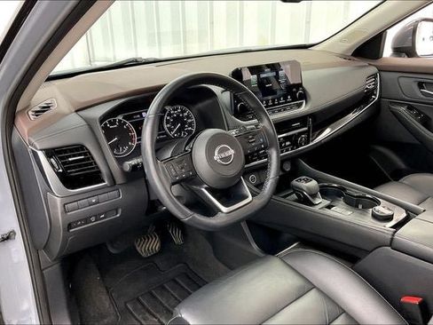 Used 2023 Nissan Rogue SL w/ SL Premium Package AWD/4WD image 17