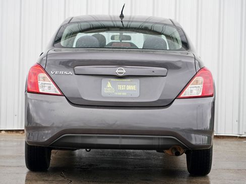 Used 2015 Nissan Versa S image 9