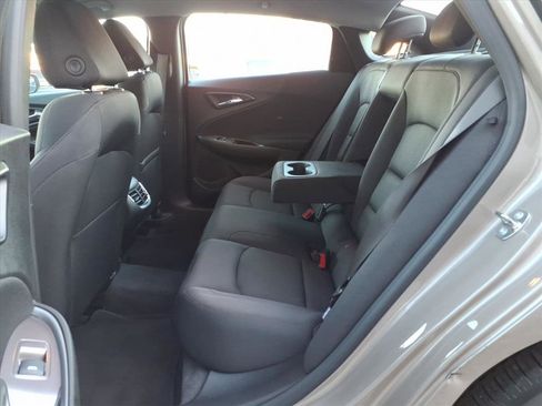 Used 2024 Chevrolet Malibu LT FWD image 8