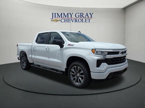 New 2026 Chevrolet Silverado 1500 RST w/ Convenience Package II AWD/4WD image 7