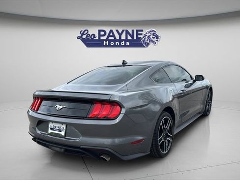 Used 2021 Ford Mustang Premium RWD image 7