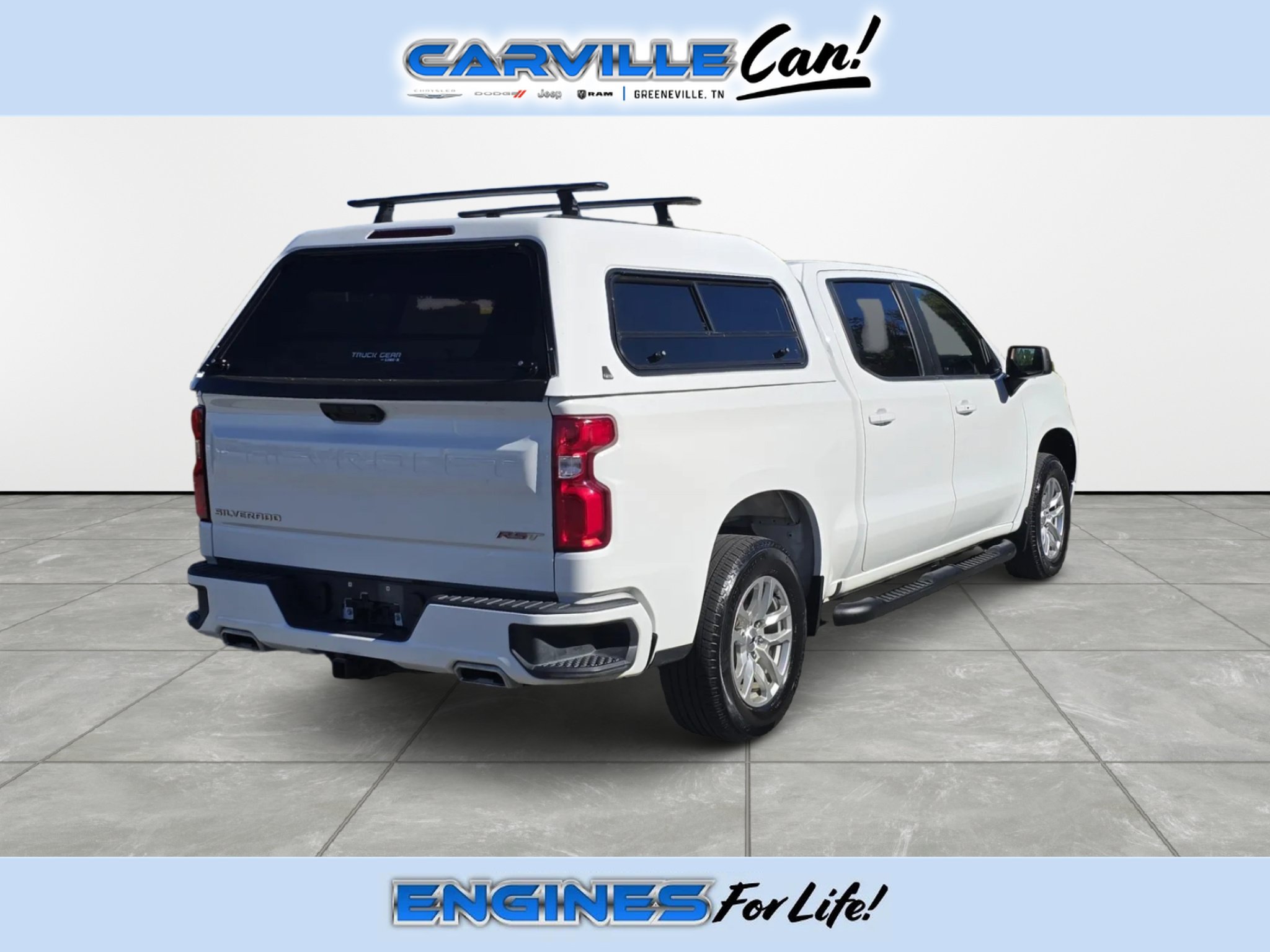 Used 2023 Chevrolet Silverado 1500 RST w/ Z71 Off-Road Package AWD/4WD image 4
