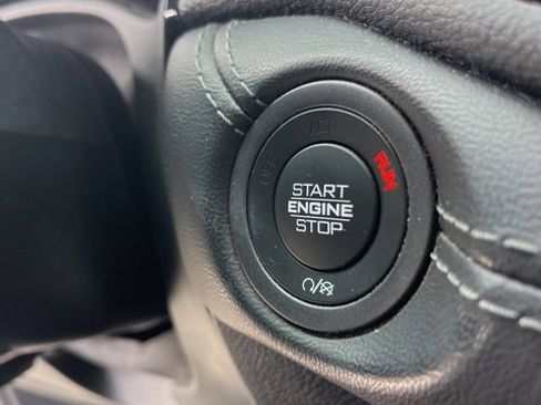 Used 2021 Dodge Durango GT w/ Blacktop Package image 19