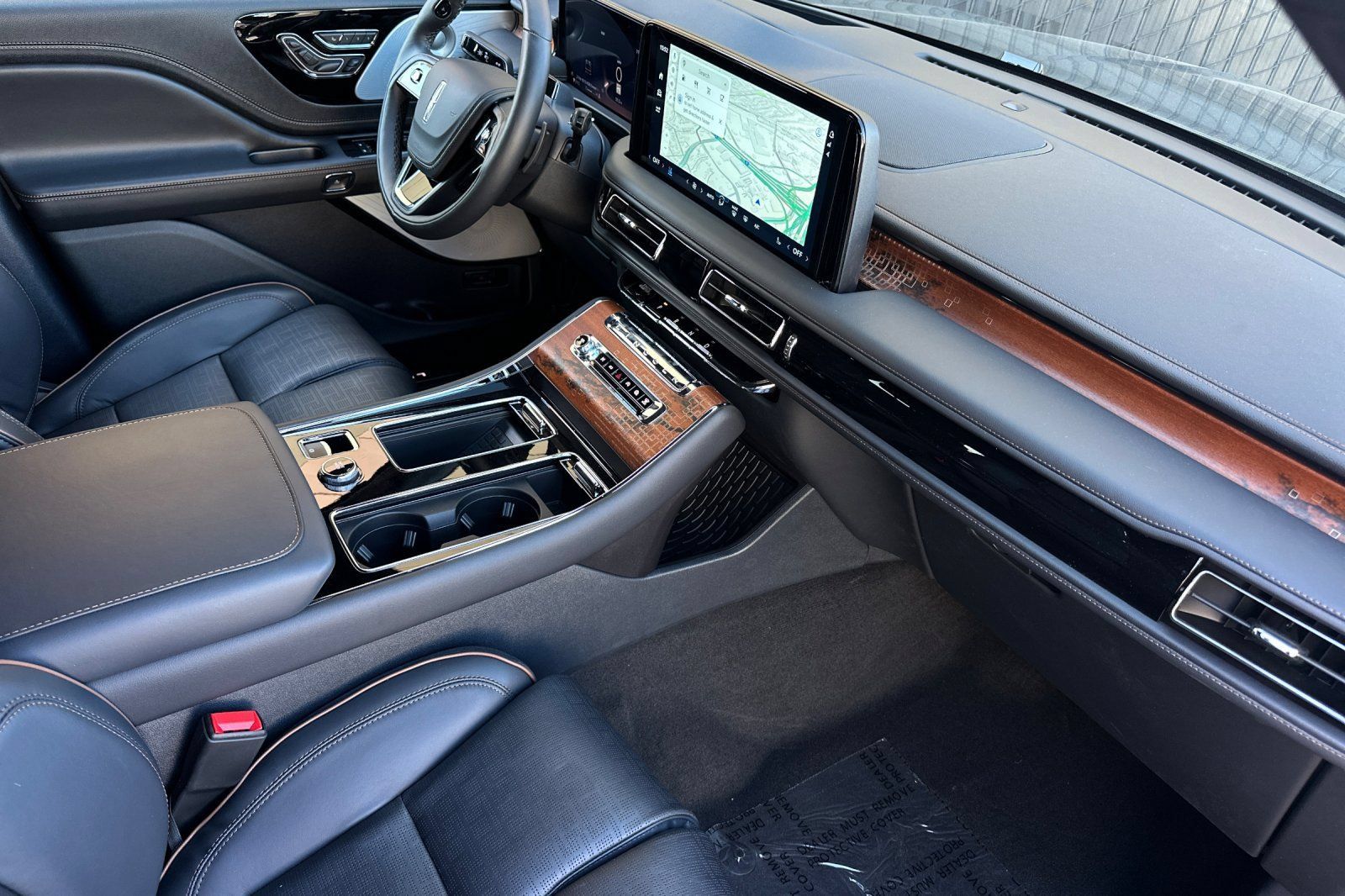 New 2026 Lincoln Aviator Black Label AWD/4WD image 16