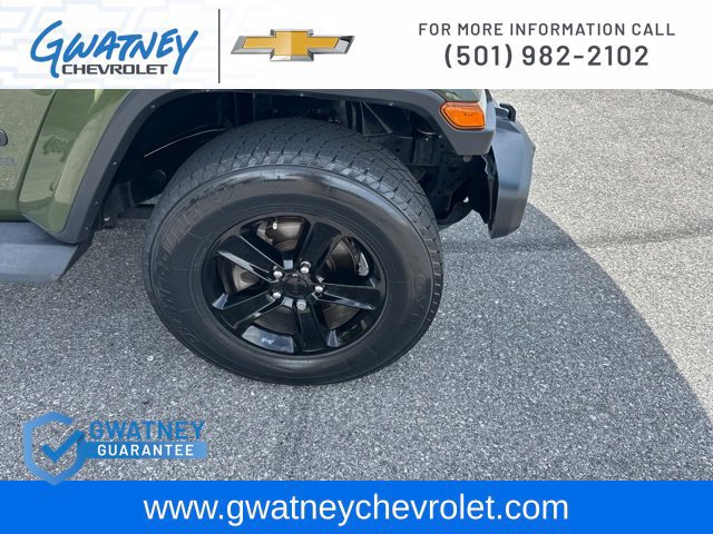 Used 2021 Jeep Wrangler Unlimited Sahara AWD/4WD image 12