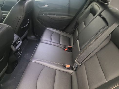 Used 2019 Chevrolet Equinox Premier FWD image 18
