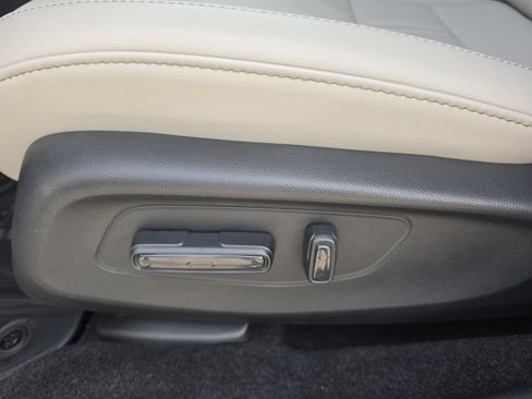 New 2026 Honda HR-V EX-L image 10