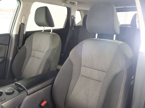 Used 2024 Nissan Rogue SV AWD/4WD image 31