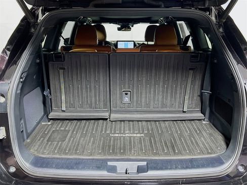 Certified 2020 Toyota Highlander Platinum image 23