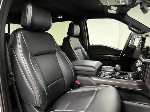 Used 2025 Ford F150 Lariat AWD/4WD image 58